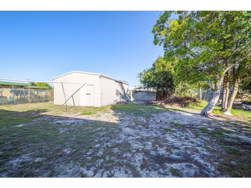 9-11 Fairway Avenue, Woorim QLD 4507