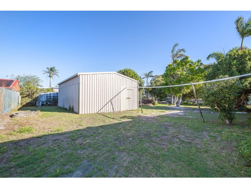 9-11 Fairway Avenue, Woorim QLD 4507