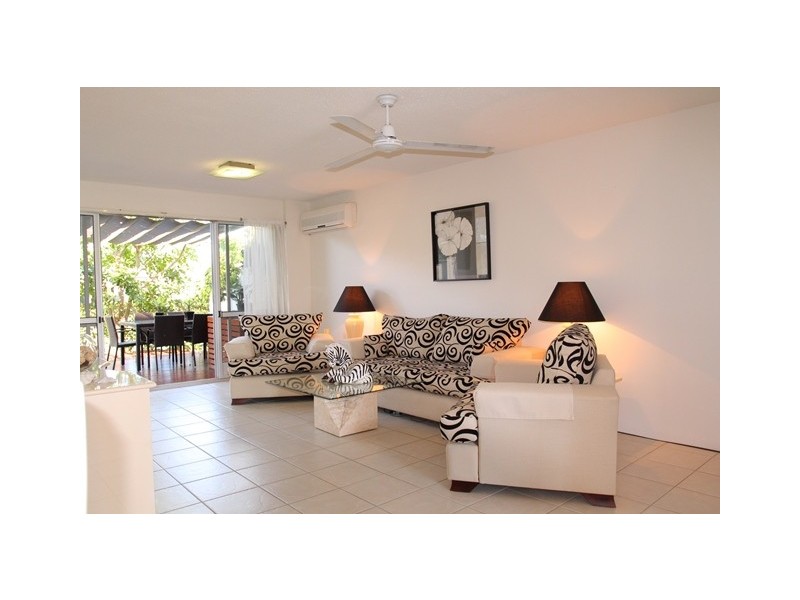 Sandstone Point QLD 4511