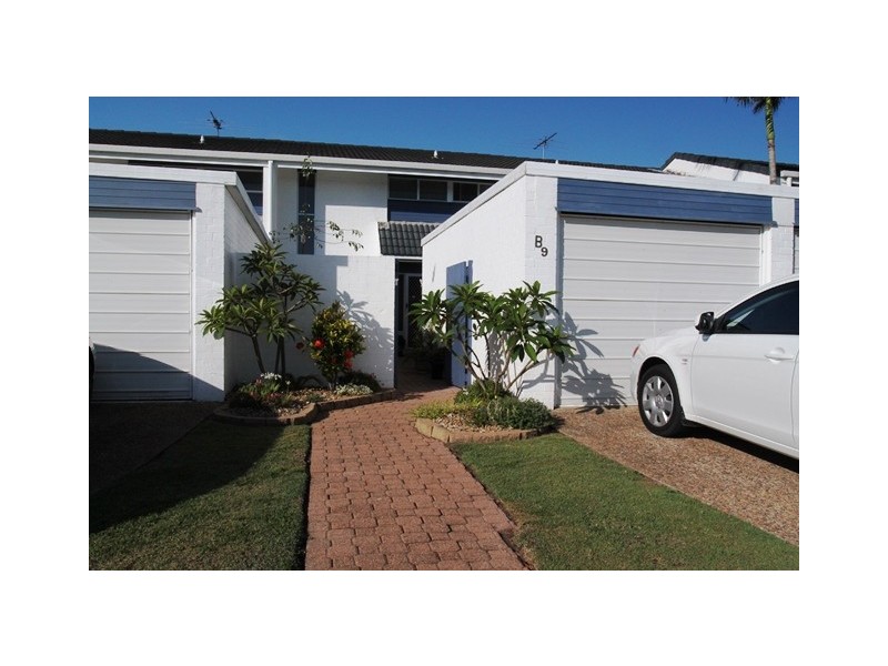 Sandstone Point QLD 4511
