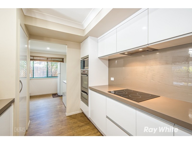131 Avon Avenue, Banksia Beach QLD 4507