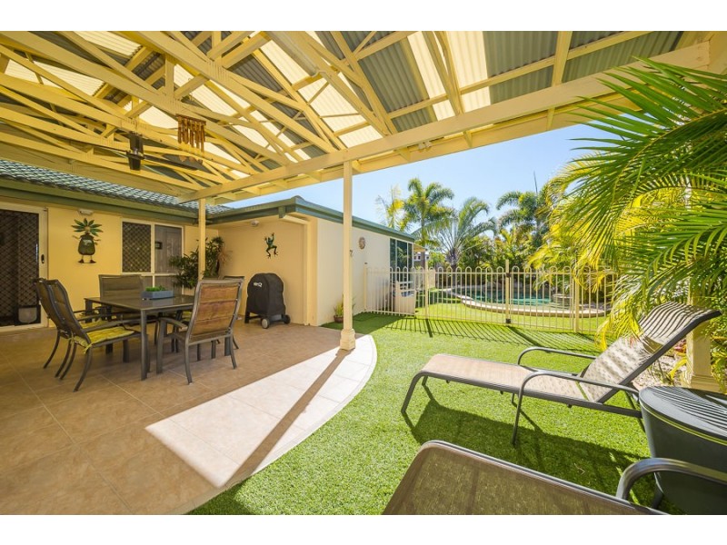 57 Cosmos Avenue, Banksia Beach QLD 4507