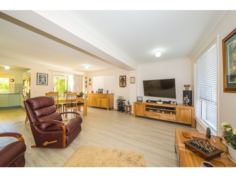 57 Cosmos Avenue, Banksia Beach QLD 4507