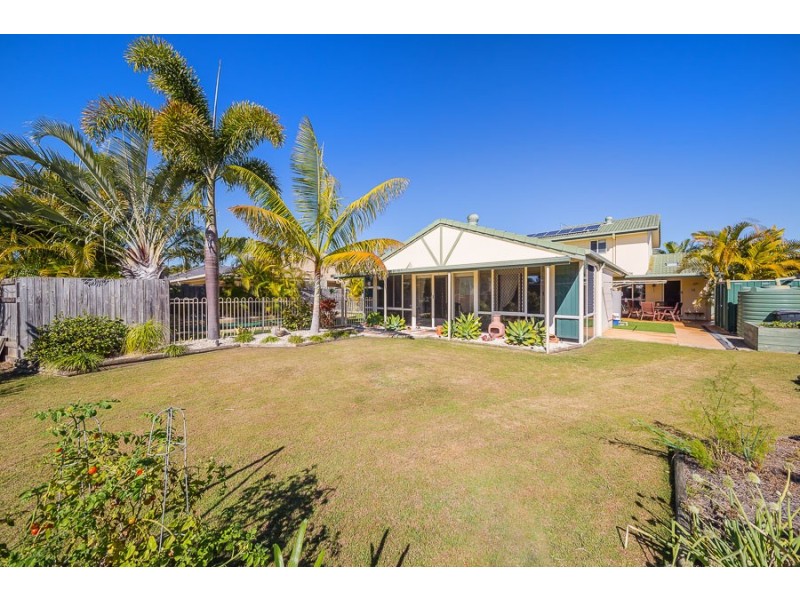57 Cosmos Avenue, Banksia Beach QLD 4507