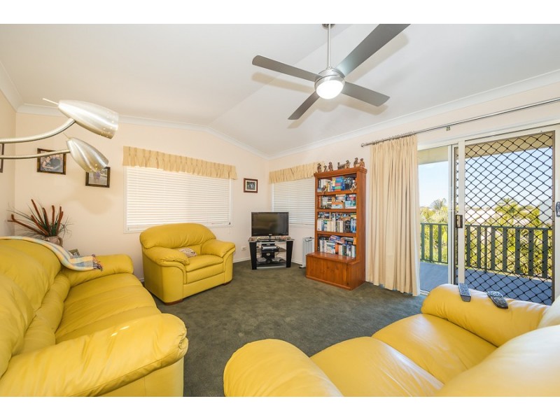 57 Cosmos Avenue, Banksia Beach QLD 4507