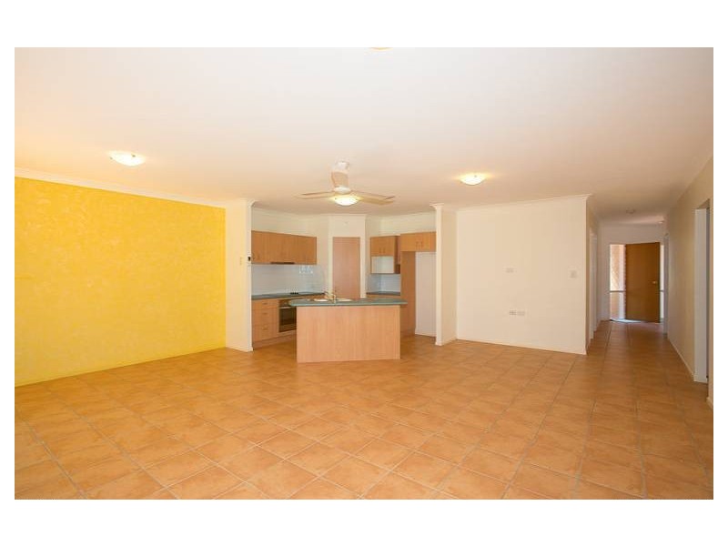 1/117 Cosmos Avenue, Banksia Beach QLD 4507