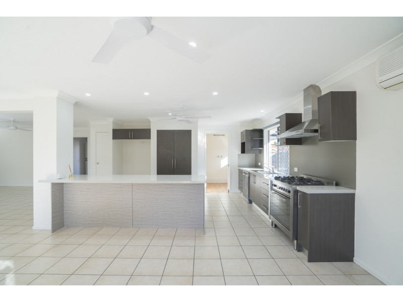 63 Cosmos Avenue, Banksia Beach QLD 4507