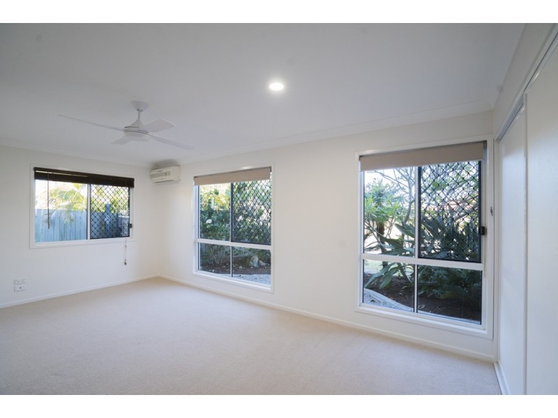 63 Cosmos Avenue, Banksia Beach QLD 4507