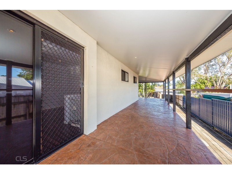 32 Cumming Street, Bongaree QLD 4507