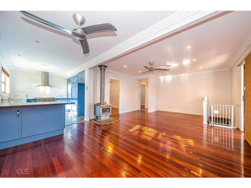 32 Cumming Street, Bongaree QLD 4507