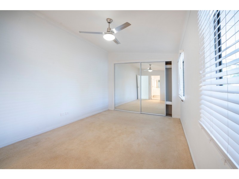 26 Cumming Street, Bongaree QLD 4507