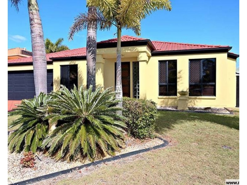 224 Endeavour Drive, Banksia Beach QLD 4507