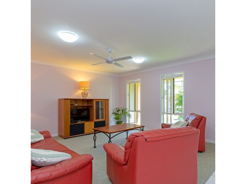 225 Endeavour Drive, Banksia Beach QLD 4507