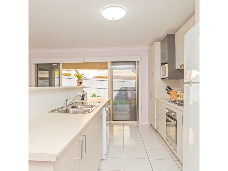 225 Endeavour Drive, Banksia Beach QLD 4507