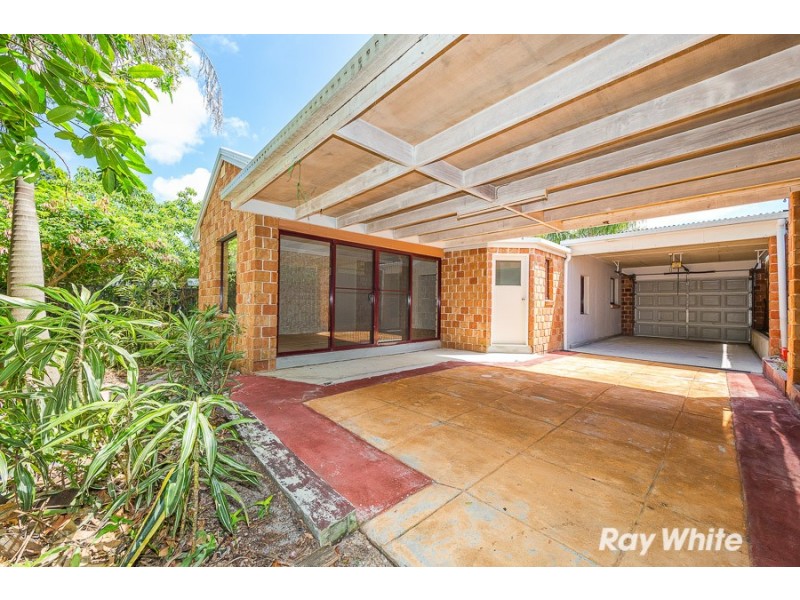 30 Cumming Street, Bongaree QLD 4507