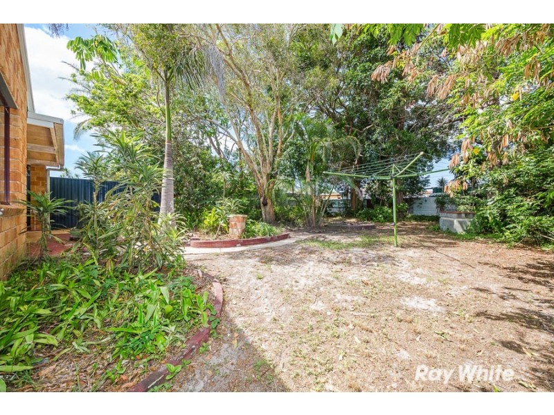 30 Cumming Street, Bongaree QLD 4507