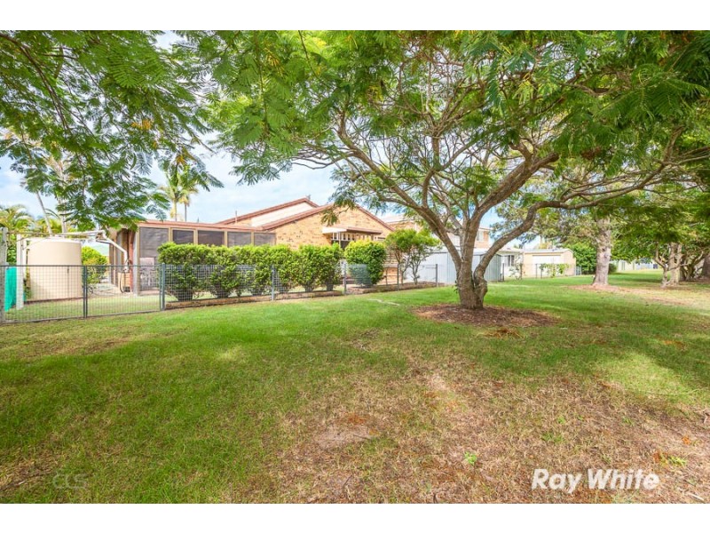 19 Flamingo Drive, Banksia Beach QLD 4507