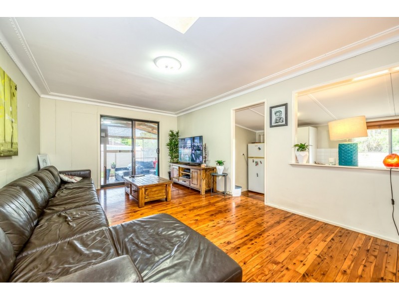 10 Gidya Avenue, Bongaree QLD 4507
