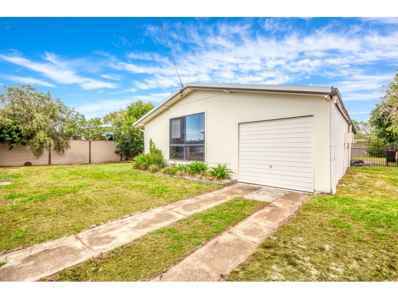 10 Gidya Avenue, Bongaree QLD 4507