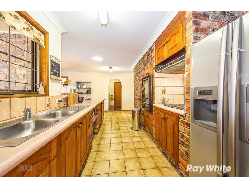 17 Allamanda Drive, Bongaree QLD 4507