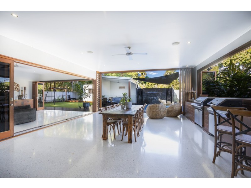 15 Bracken Street, Woorim QLD 4507