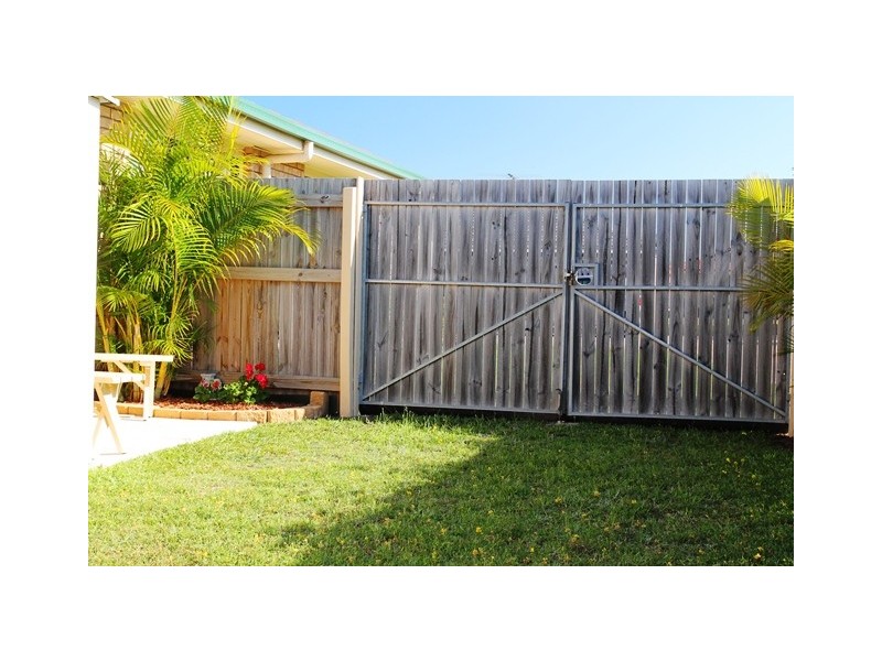 Sandstone Point QLD 4511