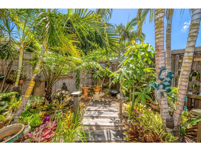 14 Cormorant Street, Bongaree QLD 4507