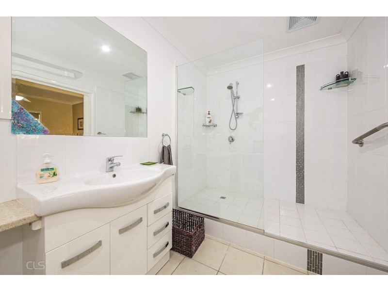 14 Cormorant Street, Bongaree QLD 4507