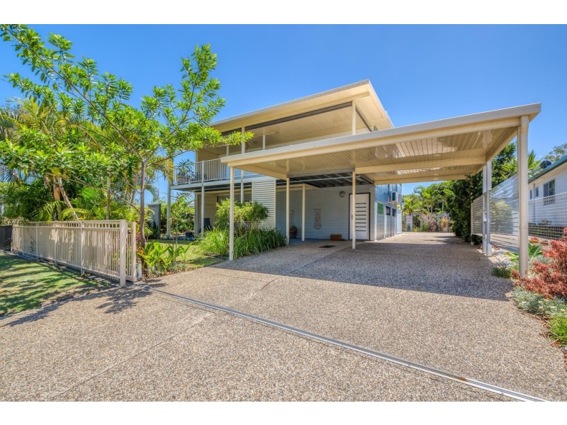 14 Cormorant Street, Bongaree QLD 4507