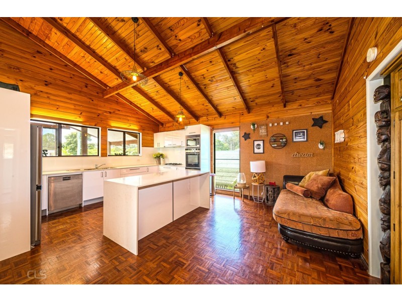 12 Charlotte Avenue, Bongaree QLD 4507