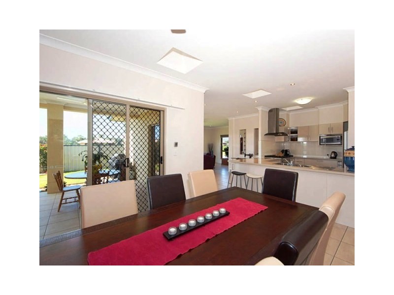 50 Pentas Drive, Bongaree QLD 4507