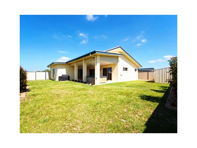 50 Pentas Drive, Bongaree QLD 4507