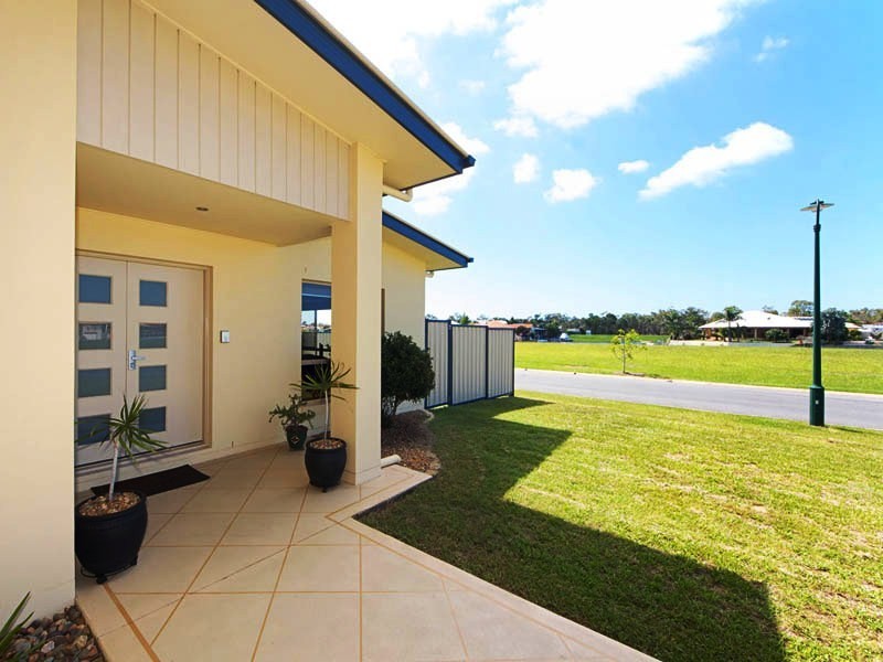 50 Pentas Drive, Bongaree QLD 4507