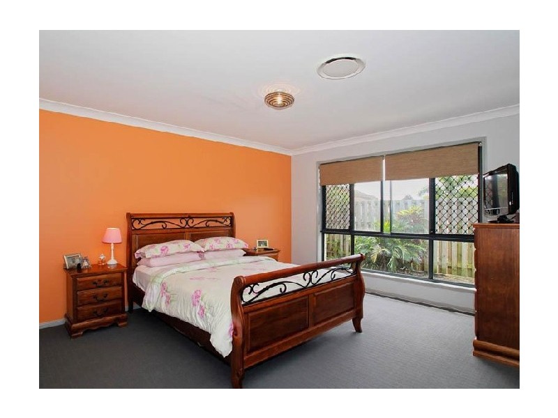 Sandstone Point QLD 4511