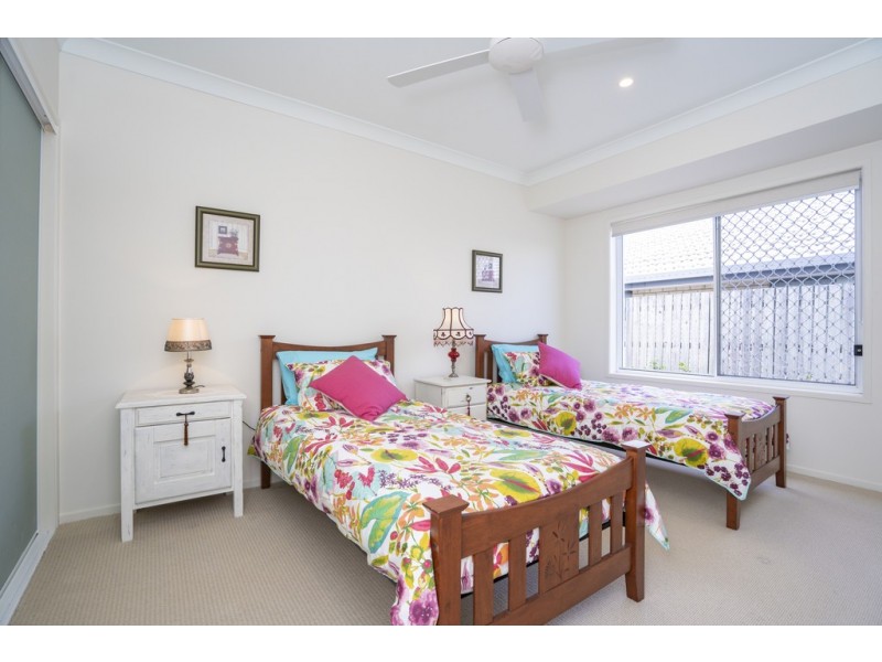 4 Schooner Court, Banksia Beach QLD 4507