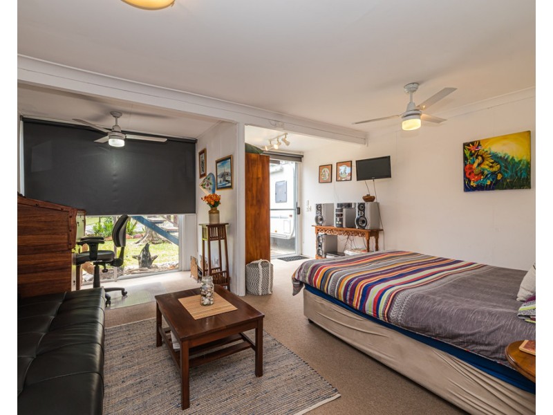 17 Parwan Avenue, Bellara QLD 4507
