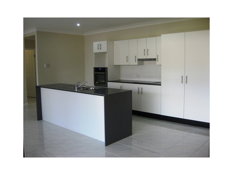 Sandstone Point QLD 4511