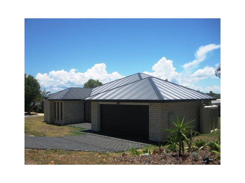 Sandstone Point QLD 4511