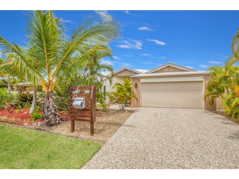 154-156 Marina Boulevard, Banksia Beach QLD 4507