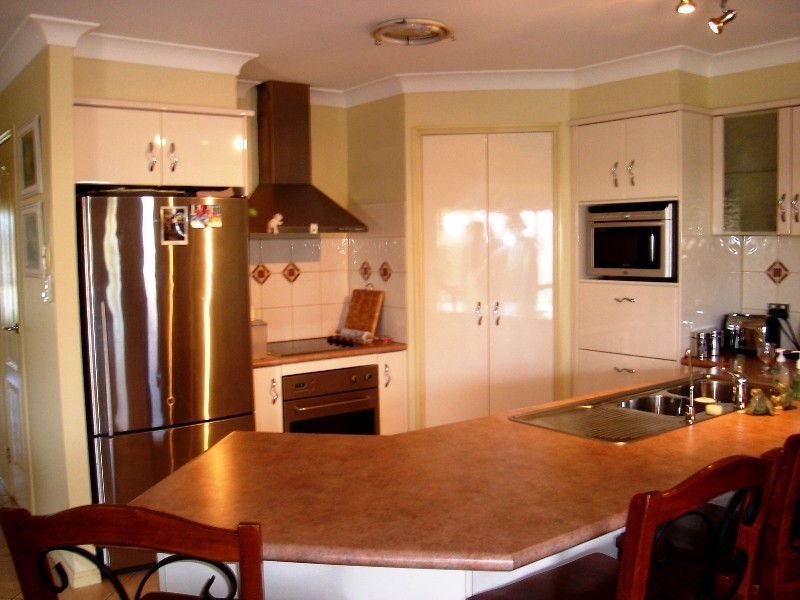 Sandstone Point QLD 4511