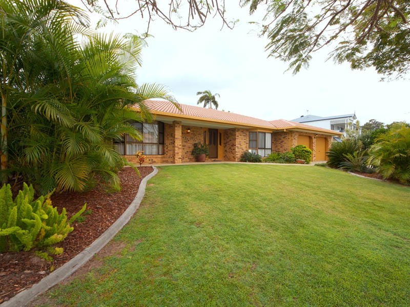 Sandstone Point QLD 4511
