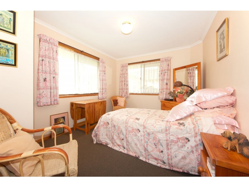 Sandstone Point QLD 4511