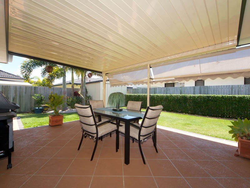 Sandstone Point QLD 4511