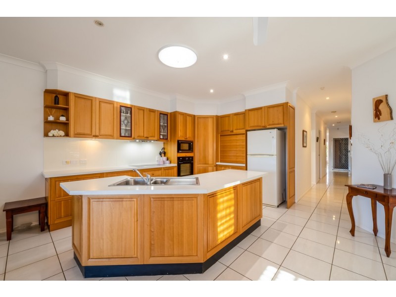 2/68 Pacific Drive, Banksia Beach QLD 4507