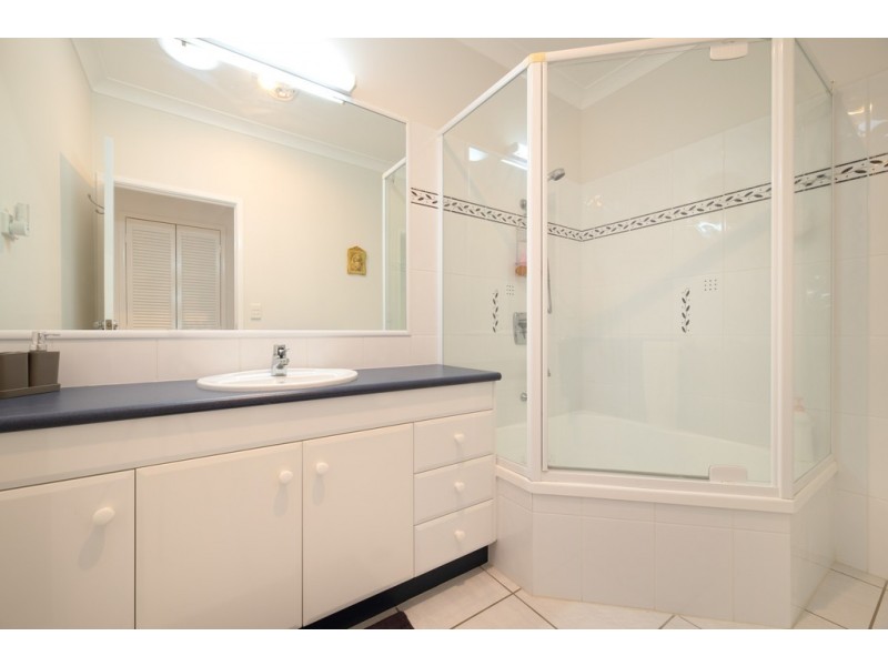 2/68 Pacific Drive, Banksia Beach QLD 4507