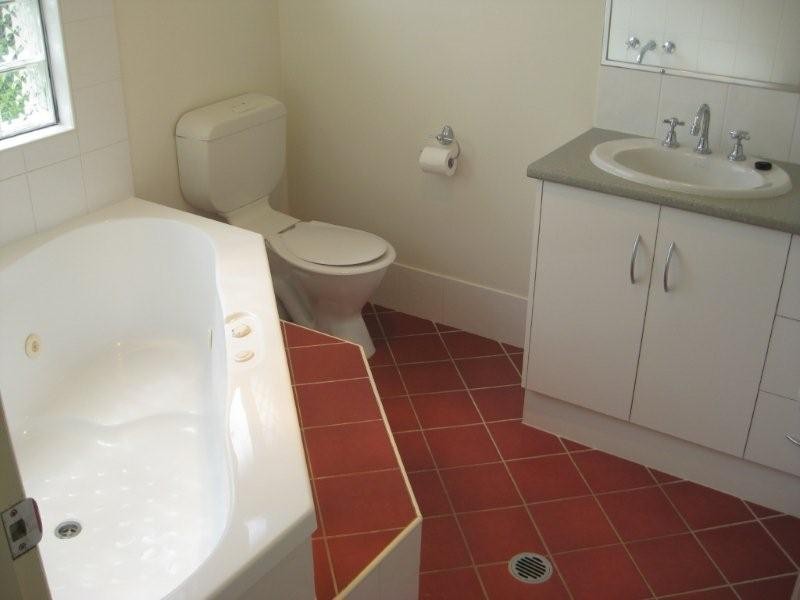 19 Rushcutters Crt, Sandstone Point QLD 4511