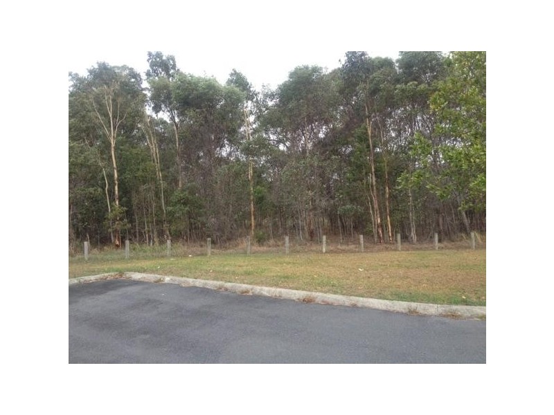 19 Rushcutters Crt, Sandstone Point QLD 4511