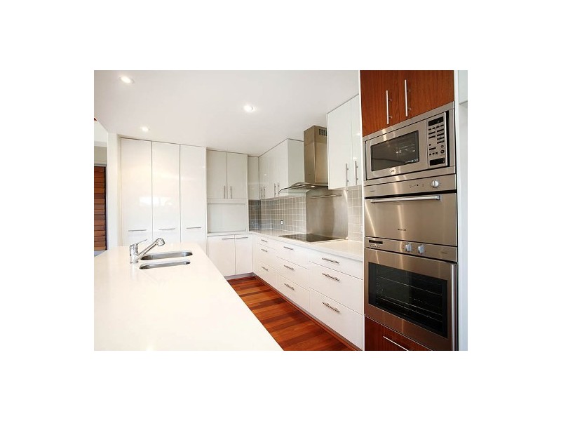 Sandstone Point QLD 4511