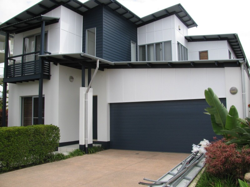 Sandstone Point QLD 4511