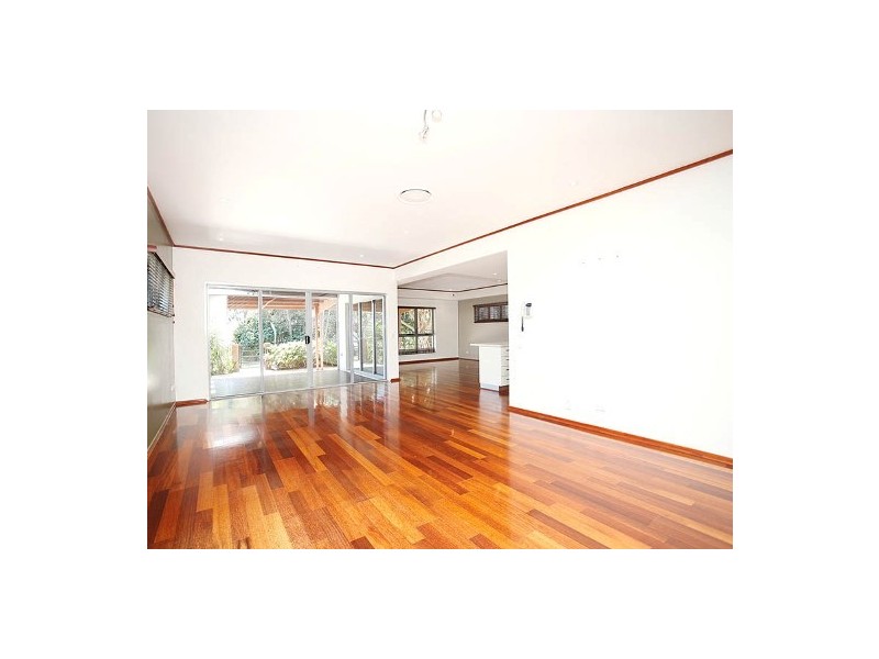 Sandstone Point QLD 4511